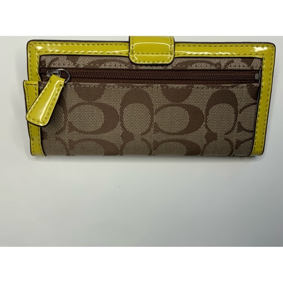 Coach Park Signature Turnlock Wallet Khaki with Yellow trim - Picture 2 of 5